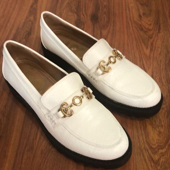 Circus Sam Edelman White loafer with gold hardware black chunky heel size 8.5. - Picture 1 of 9
